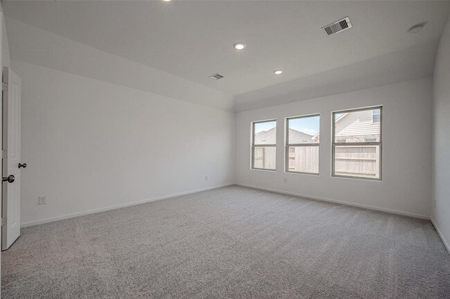 Building Photo - 5119 Whispering River Dr