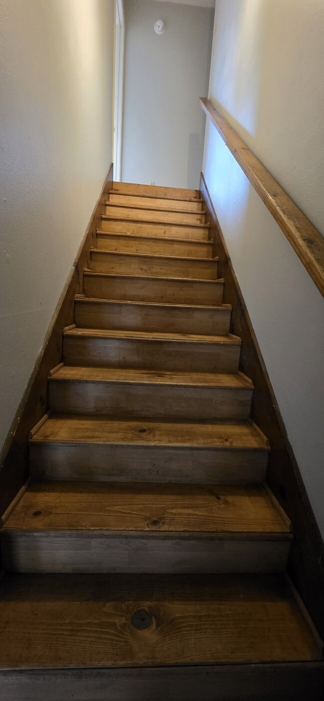 Building Photo - 2508 Melody Ln