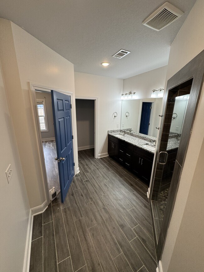 Building Photo - Coleman House