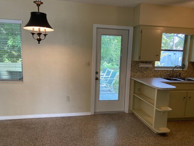 Building Photo - 6161 41st Ave N