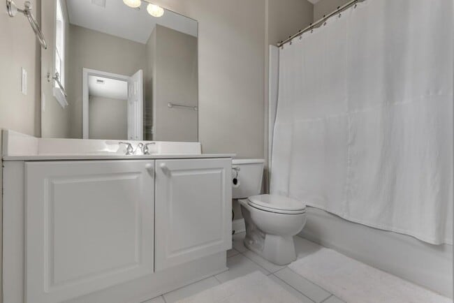 Building Photo - 1283 Creekside Pl SE