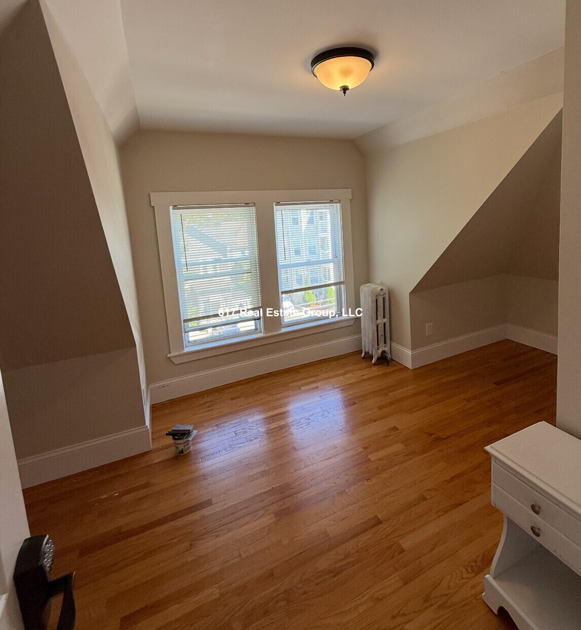 Building Photo - 22 Mansfield St