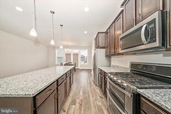 Building Photo - 3635 Stone Barn Dr