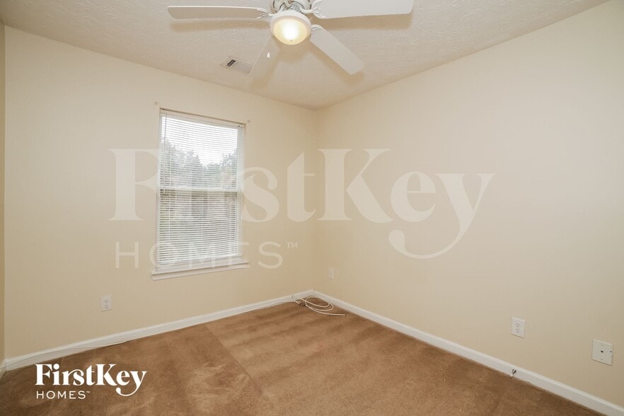 Building Photo - 2376 Bigwood Trail