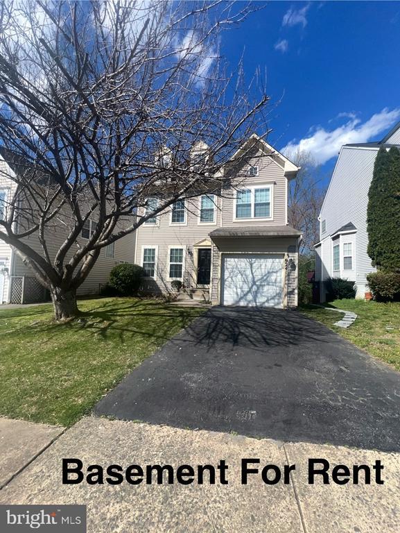 Primary Photo - 9241 Greenshire Dr