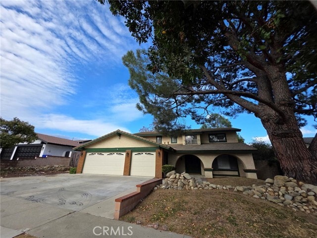 Building Photo - 1528 Coolcrest Ave