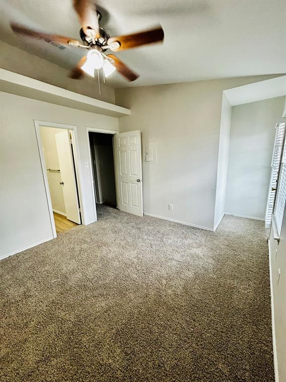 Building Photo - 1818 River Crossing Cir