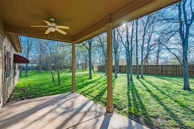 Building Photo - 212 Waikakaaua Dr