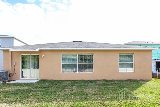 Building Photo - 1744 Broad Winged Hawk Dr