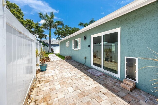 Building Photo - 12103 71st Way