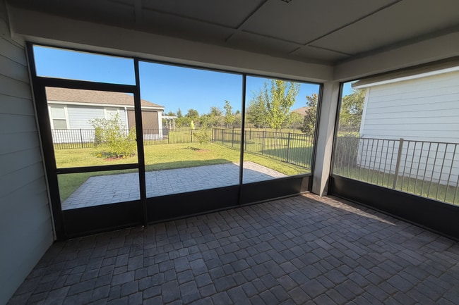 Building Photo - Beautiful Custom Home in Del Webb 55+ Community