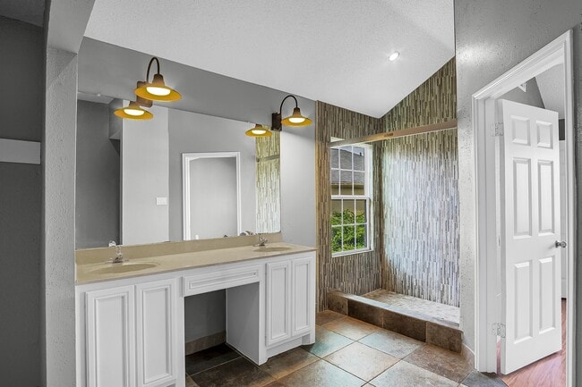 Building Photo - 6348 Dryad Dr