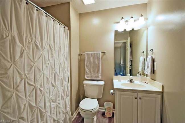 Building Photo - 4833 Lighthouse Ct
