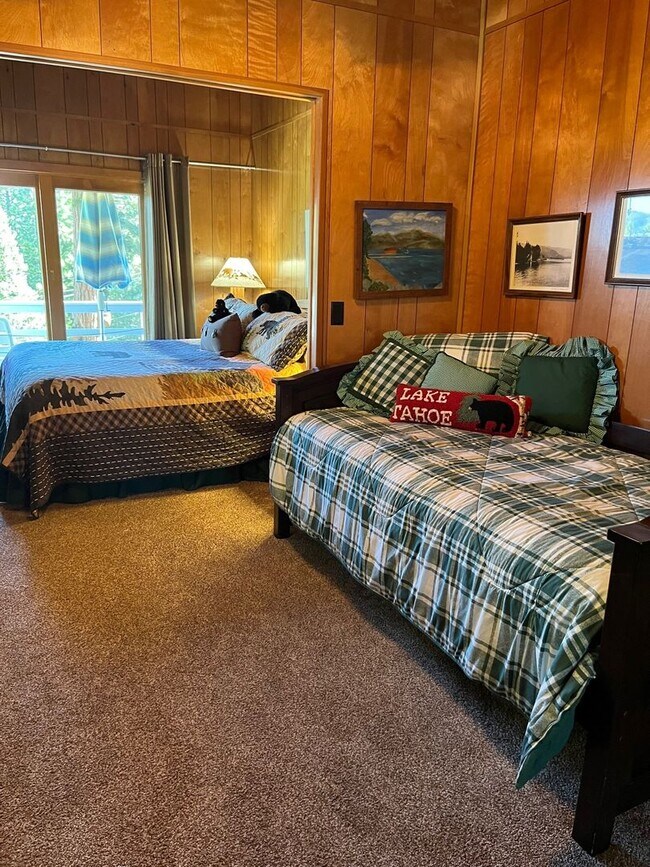 Building Photo - LEASE PENDING- Snow Flower, Tahoe City Ski...