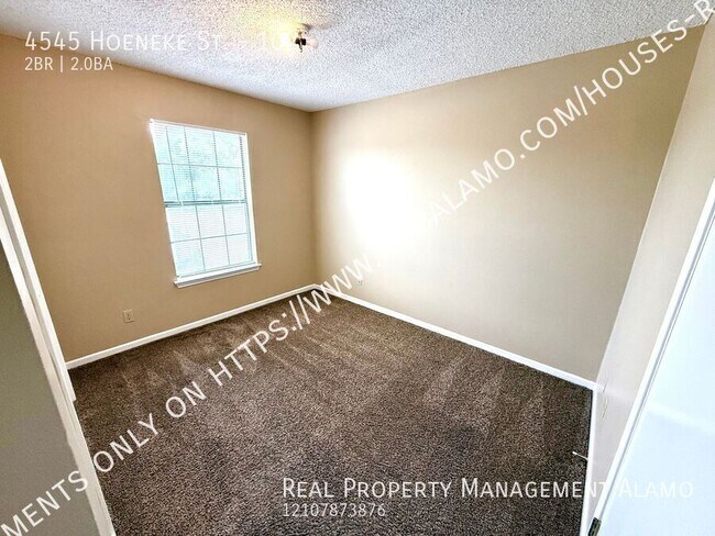 Building Photo - 4545 Hoeneke Dr