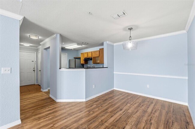 Building Photo - 3702 Palm Desert Ln