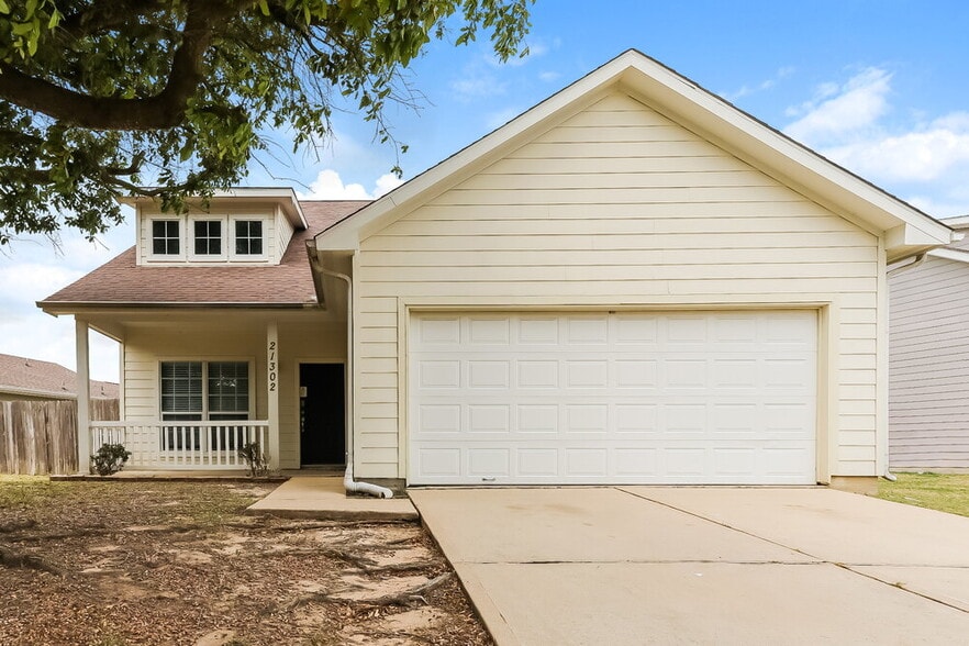 Primary Photo - 21302 Berry Ridge Ln