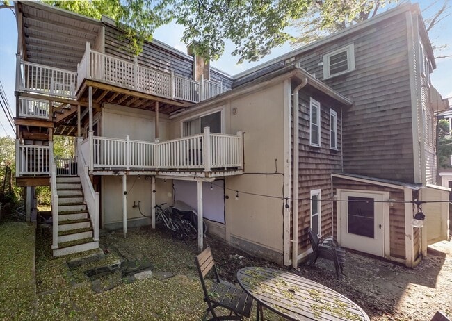 Building Photo - 30 Mercer St