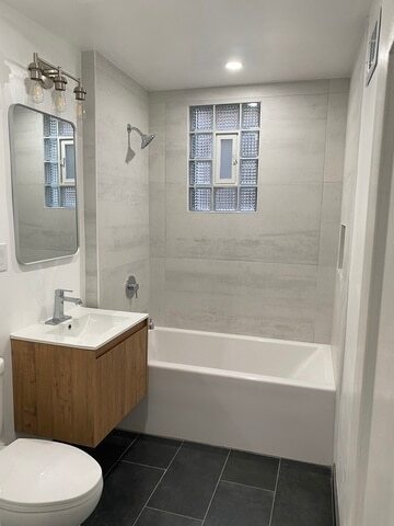 Building Photo - 4813 S Prairie Ave