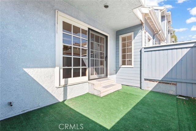 Building Photo - 313 N Broadway