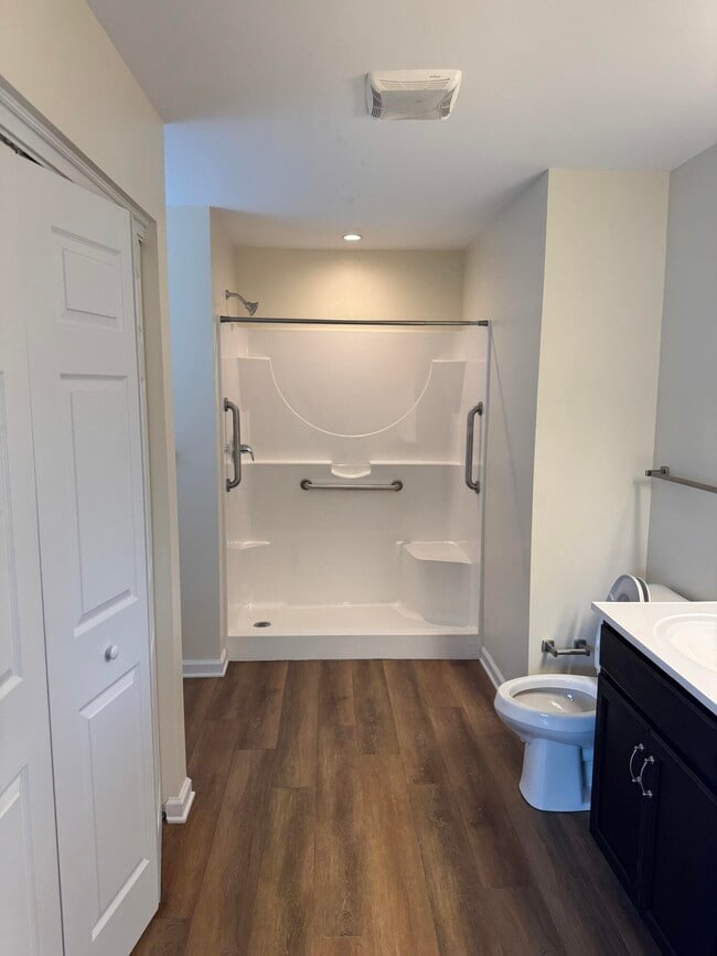 Building Photo - 28 Heron Pl