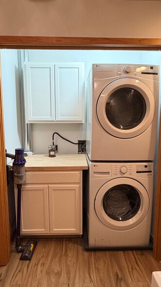 Building Photo - 48 Thayer Bay Cir