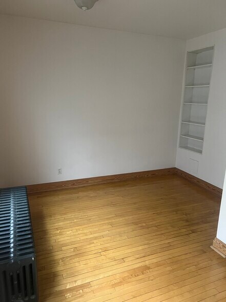 Building Photo - 1714 N Honore St