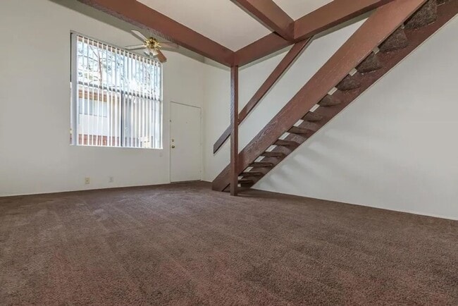 Interior Photo - Pacific Terrace