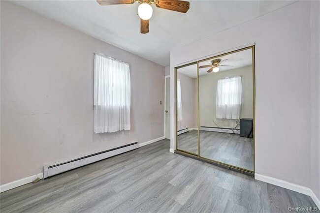 Building Photo - 7 Herbst Dr