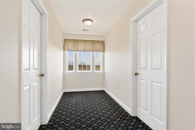 Building Photo - 410 Aldots Ln