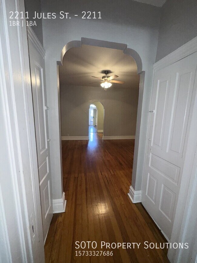 Building Photo - 2209-2211 Jules St