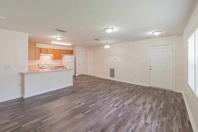 Building Photo - 507 Paulling Dr