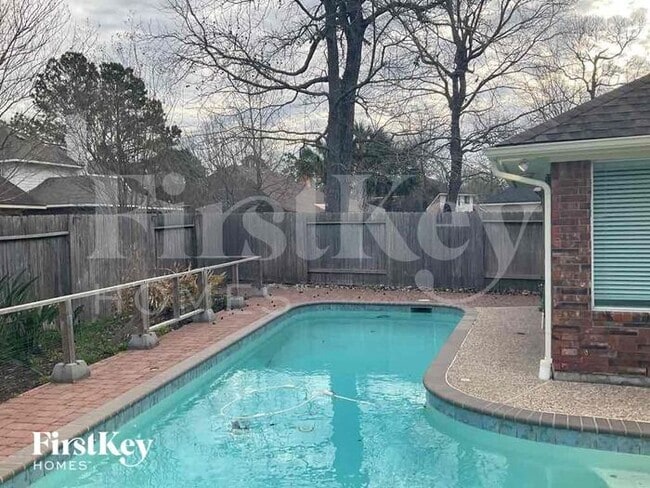 Building Photo - 14518 Wadlington Dr