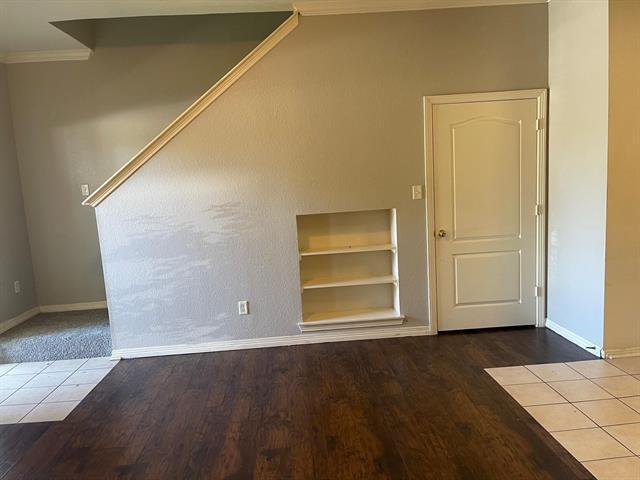 Building Photo - 412 Central Park Dr