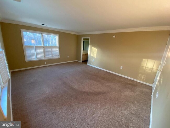 Building Photo - 47 Pikeview Dr