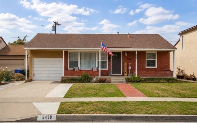Building Photo - 5439 Bonfair Ave