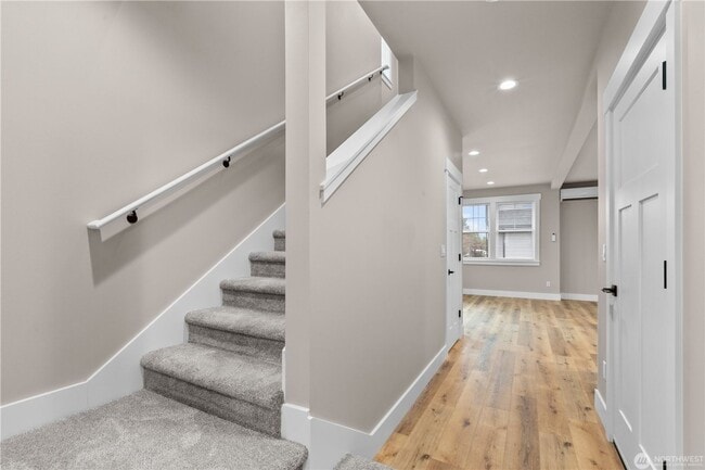 Building Photo - 2201 DeJong Dr