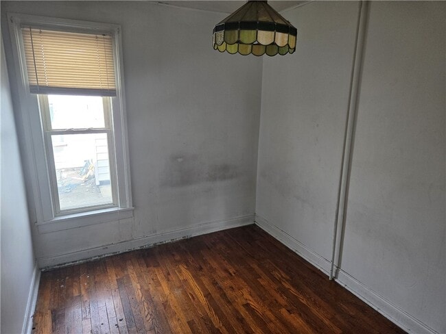 Building Photo - 69 Park Ave