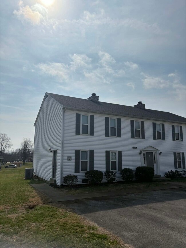 Building Photo - 1706 Oshea St