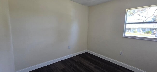 Building Photo - 14724 SW 38th Terrace Rd