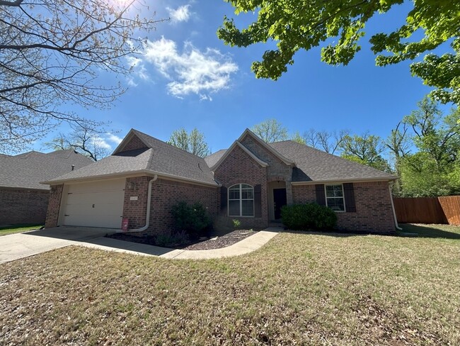 Primary Photo - 3669 W Providence Dr