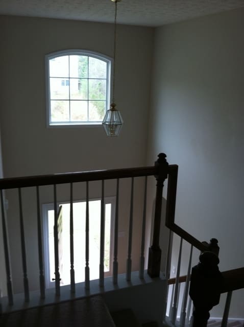 Building Photo - 4 bed and 2.5 bath in Lithonia!