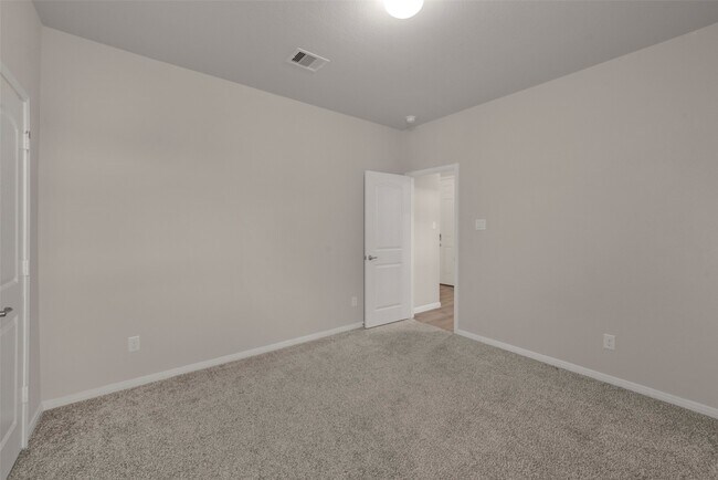 Building Photo - 31106 Durham Creek Ct