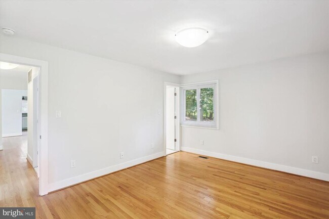 Building Photo - 8206 Stone Trail Dr