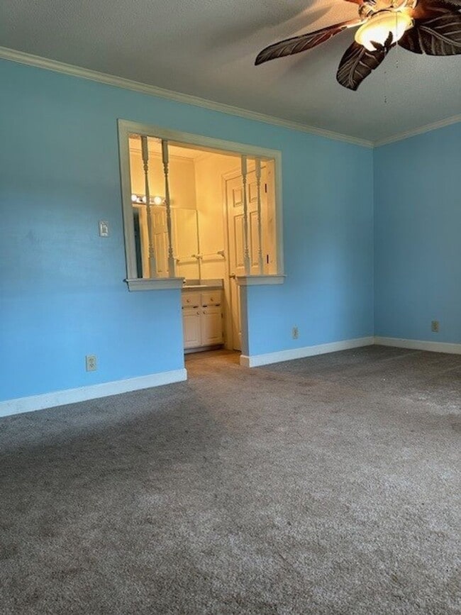 Building Photo - Spacious Home with Bonus Room, Pool & Solar Panels in Goldsboro!