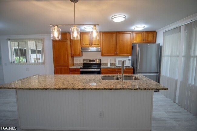 Building Photo - 5506 Virginia Dare Ln