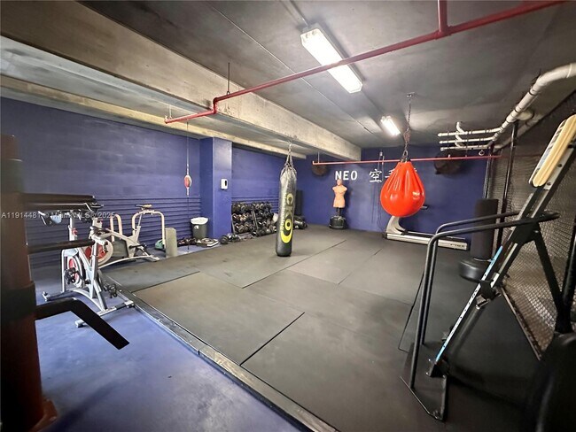 Building Photo - 690 SW 1st Ct