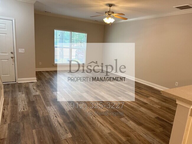 Building Photo - 67 Landing Way