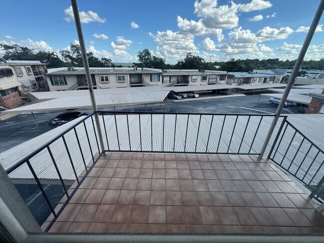 Building Photo - GREAT SPACIOUS CONDO | GATED | MEDICAL CENTER - 410 & IH10 | 3 BEDROOMS | 2 BATHROOMS