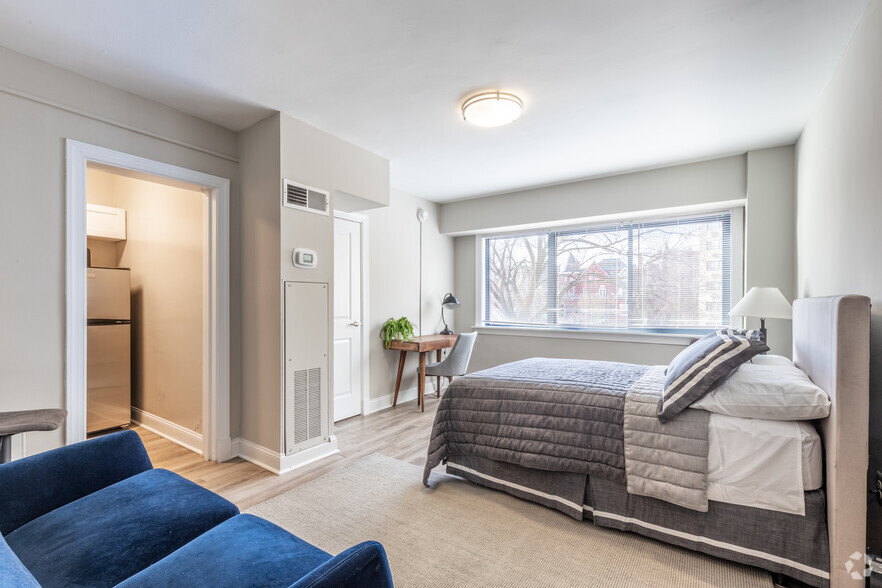 Studio - 375SF - The Croydon